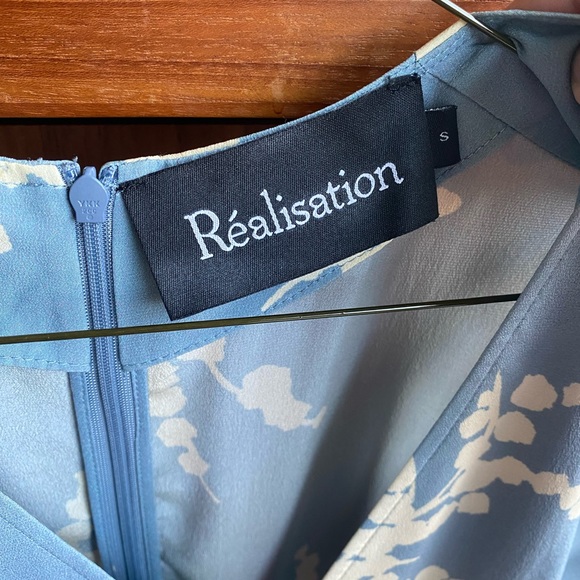 Realisation Par Luella blue wildflower dress size small SOLD OUT MSRP $190 - Picture 5 of 8